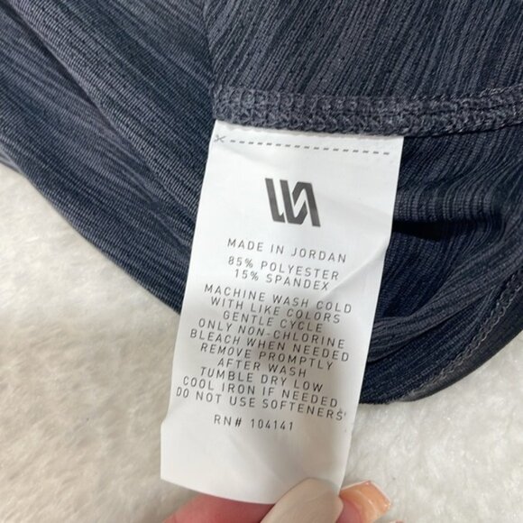 VRST Men's Golf Lightweight Tech 1/4 Zip Pullover - Picture 7 of 9